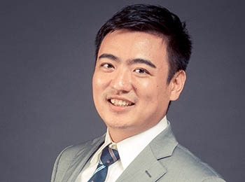 Kevin Hong headshot